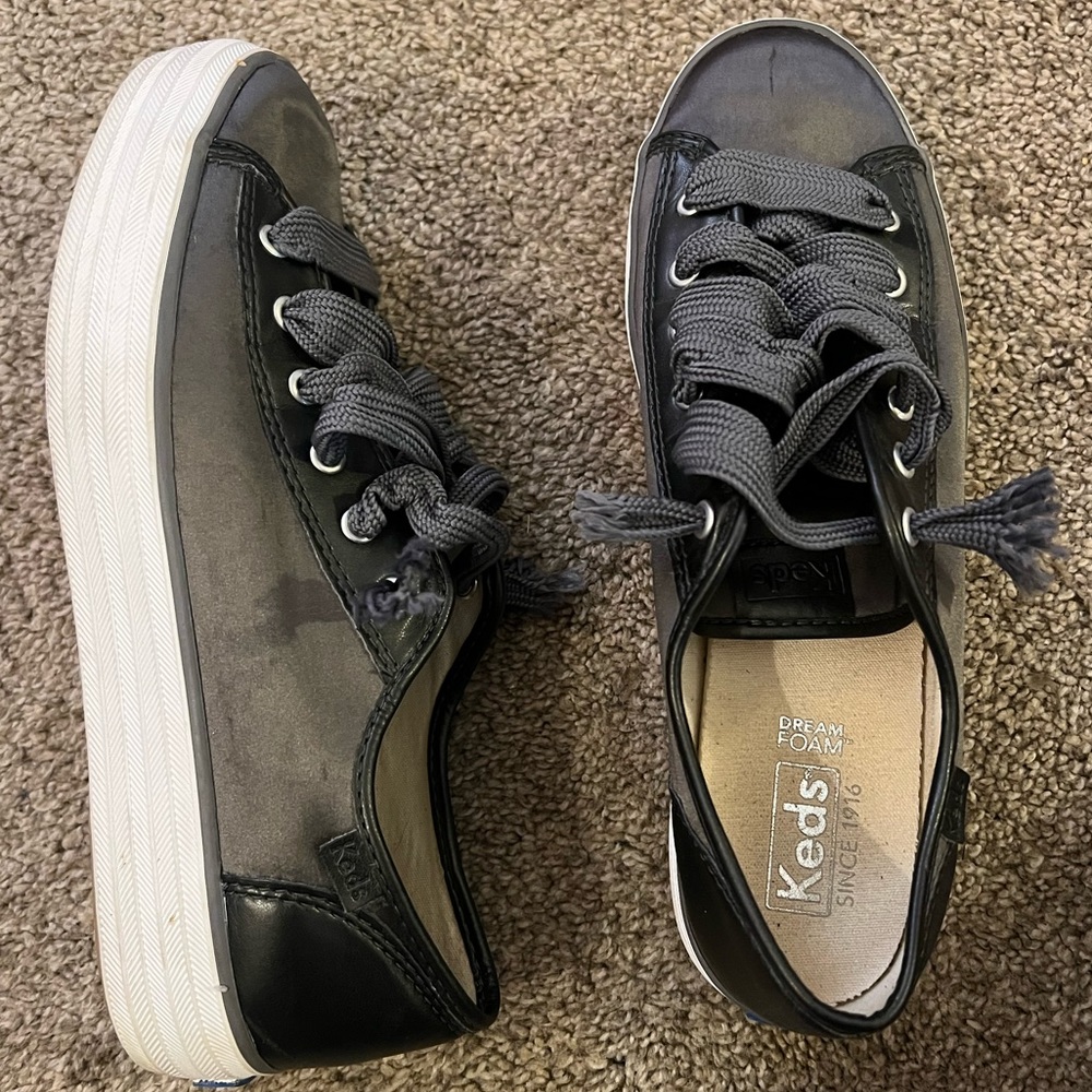 shoes from keds, size 8, dark grey, silk, worn twice